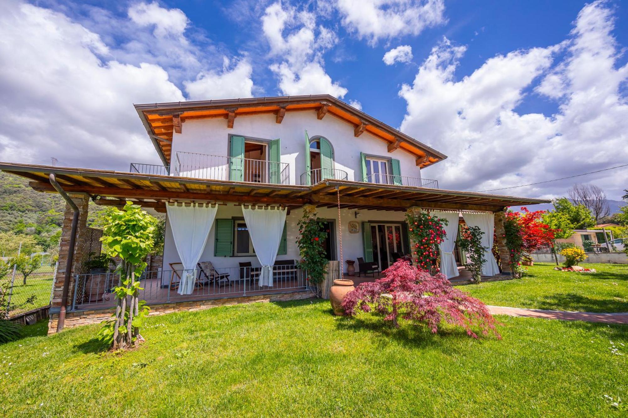 Villa Clara Few Km From The Sea - Happy Rentals Pietrasanta Bagian luar foto